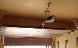 意大利耐氏车库门机SPIDO