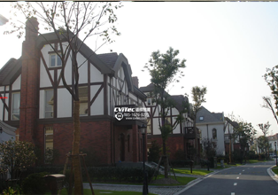 上海云间绿大地采用耐氏电动卷帘