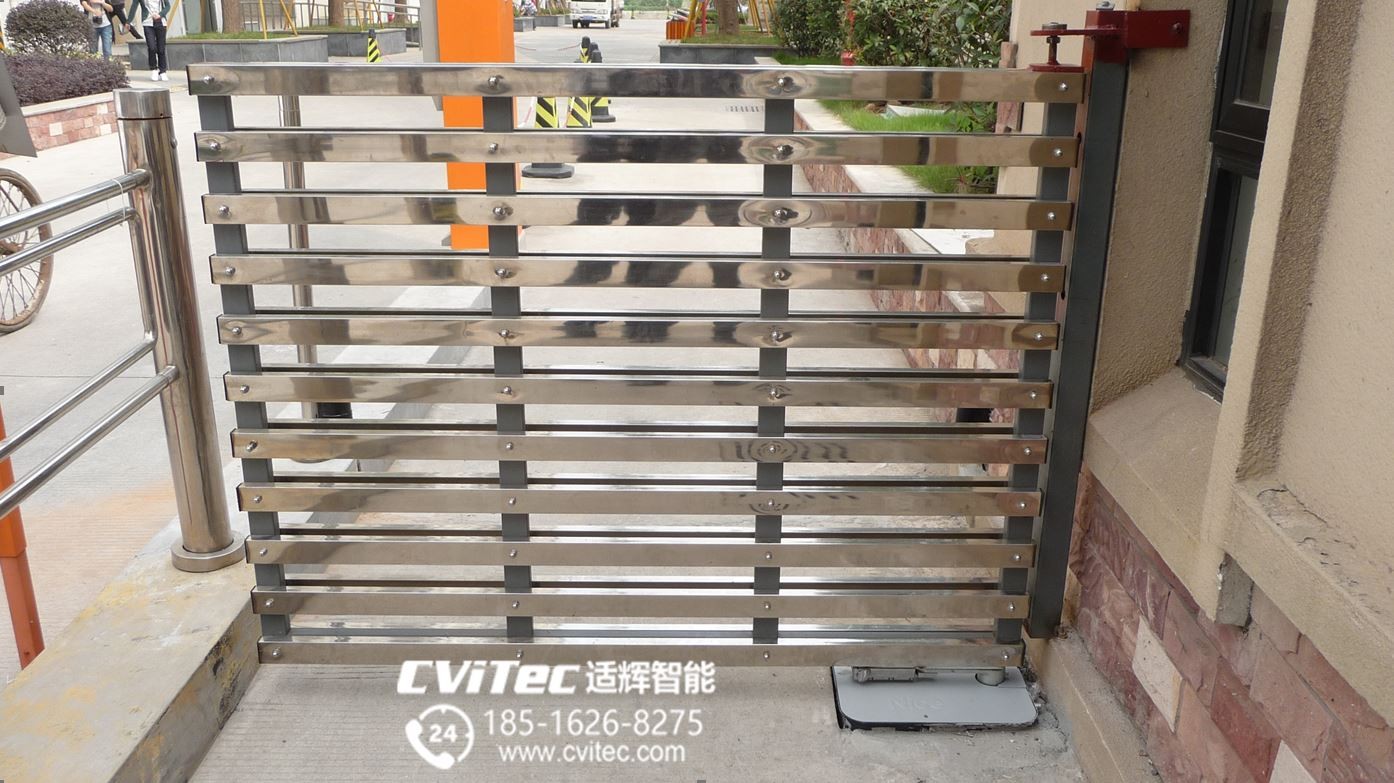 南京21世纪城市花园人行通道采用意大利耐氏地埋电机ME3024