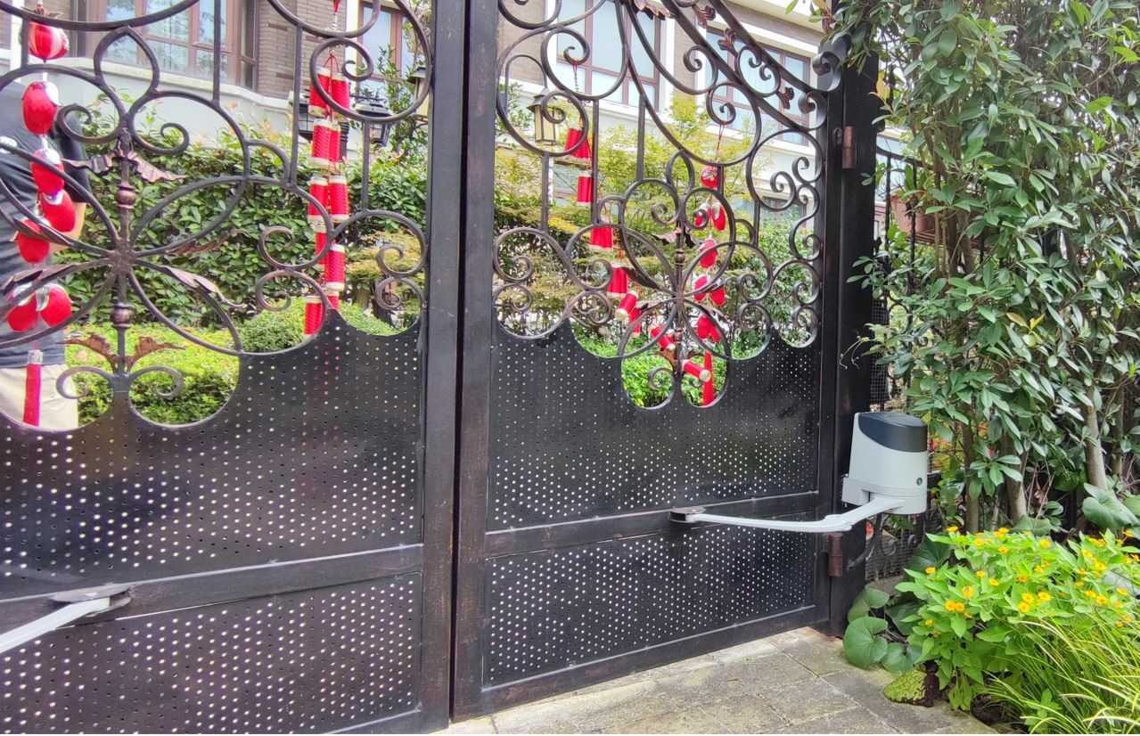 上海嘉贤庄别墅采用耐氏WINGO、HOPP及ROBUS电机